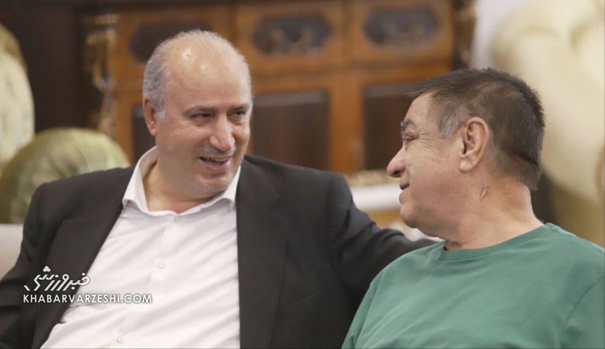 تصاویر| پیشکسوت محبوب فوتبال ایران سورپرایز شد