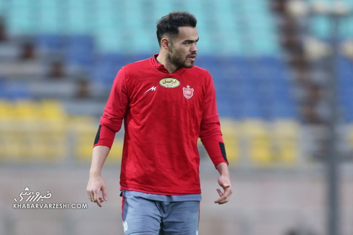 اورونوف به اردوی پرسپولیس اضافه شد اورونوف به اردوی پرسپولیس اضافه شد
