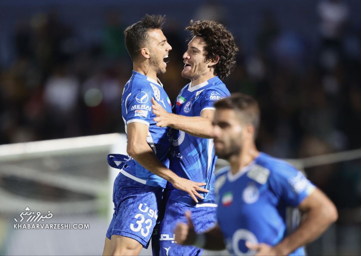 این برد از نان شب برای استقلال واجبتر بود/ غافل شویم پرسپولیس صدر جدول را میگیرد/ موتور گلزنی بلانکو به موقع روشن شد