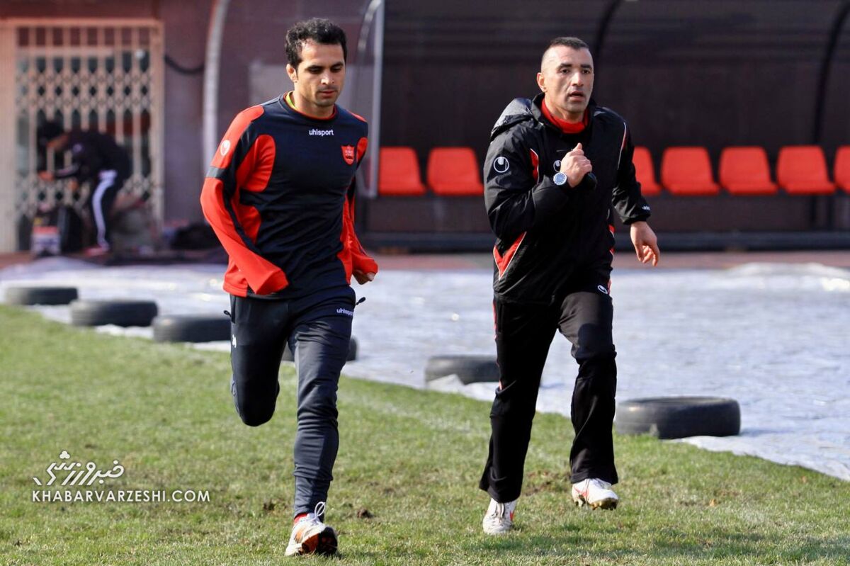 چلنگر: بازیکنان از هادی نوروزی حساب میبردند/ برانکو قهرمانی پرسپولیس را داد اما بعضی ها مسخره اش کردند!