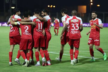 باشگاه قطری روی سه ستاره پرسپولیس دست گذاشت