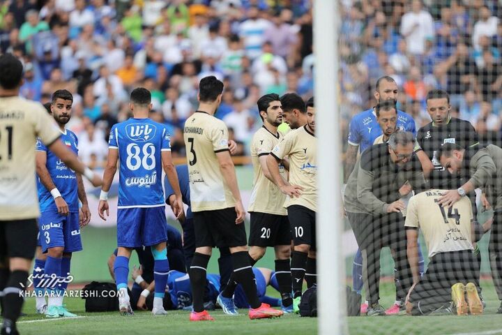 استقلال - شمسآذر