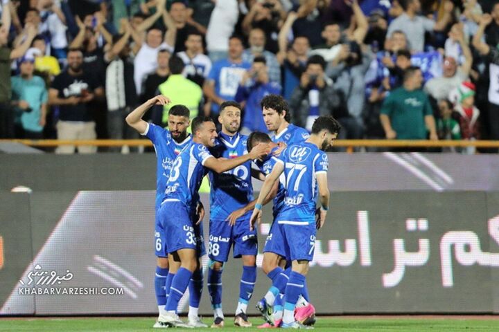 شادی گل مهرداد محمدی؛ استقلال - شمسآذر