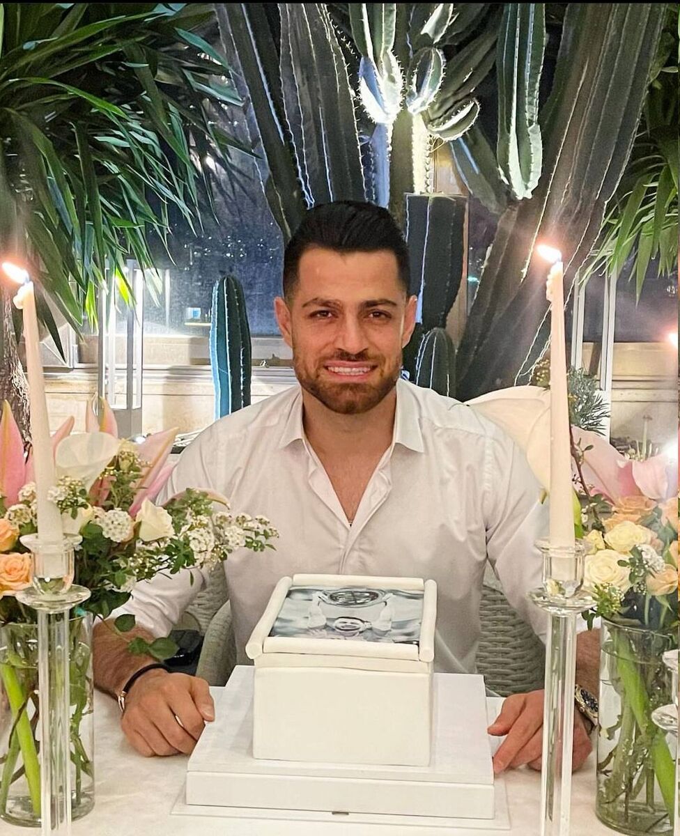 عکس| کیک تولد ۳۲ سالگی مرتضی پورعلیگنجی با طرحی خاص