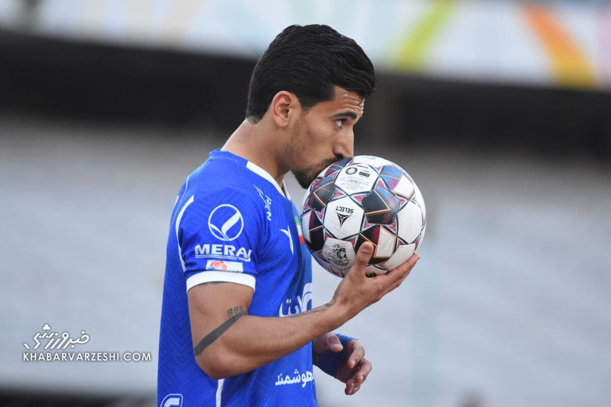 مدافع استقلال گزینه پرسپولیس شد مدافع استقلال گزینه پرسپولیس شد