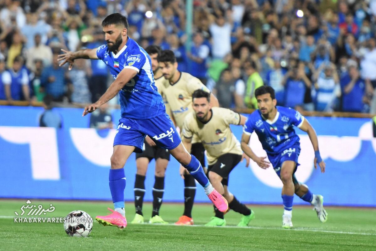 پرسپولیس از پس این سپاهان برنمیآید/ استقلال در تبریز ۸۰ درصد راه قهرمانی را میرود