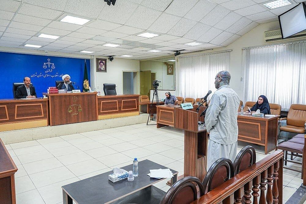 سکوت امیر تتلو در دادگاه شکست/ صاحب سایت شرطبندی نبودم +تصاویر