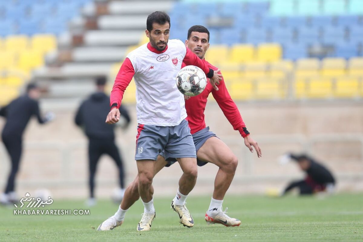 تمرینات سنگین و تاکتیکی بازیکنان پرسپولیس +تصاویر