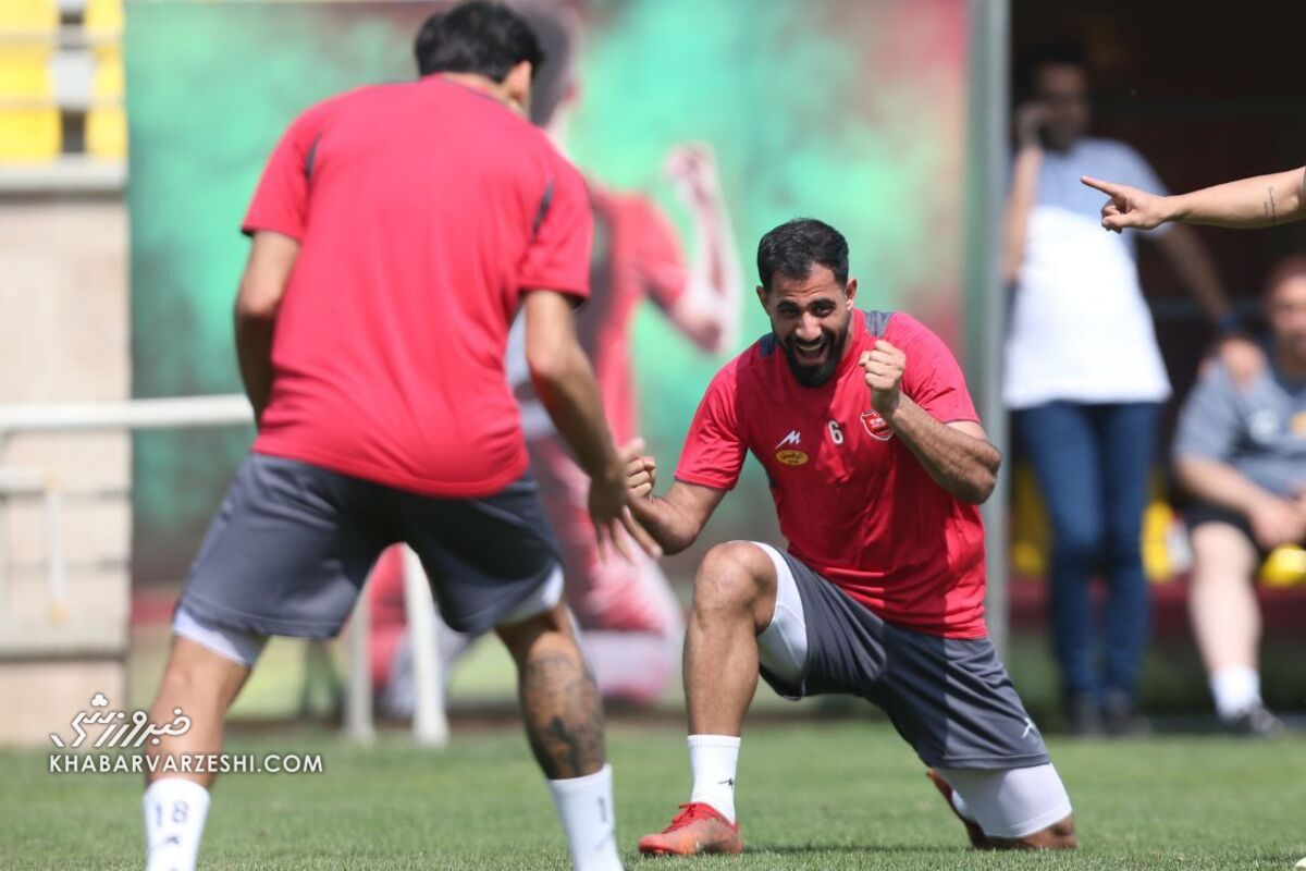عکس| حال و هوای متفاوت پرسپولیسیها وقتی پول رسید!