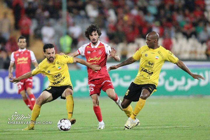 برایان دابو، وحدت هنانوف و امید نورافکن؛ پرسپولیس - سپاهان