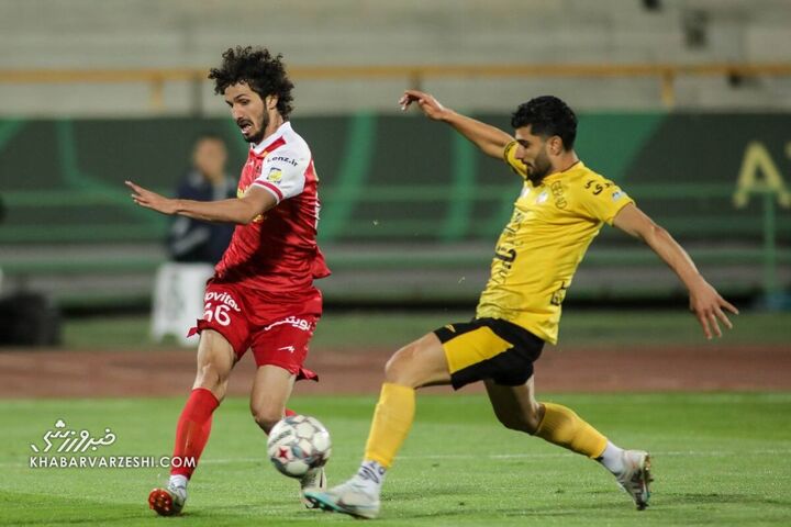 وحدت هنانوف؛ پرسپولیس - سپاهان