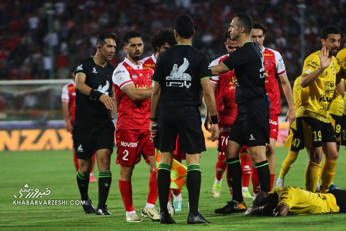 سپاهان یک - پرسپولیس سه؛ پرسپولیس پوکر میکند یا سپاهان دبل؟