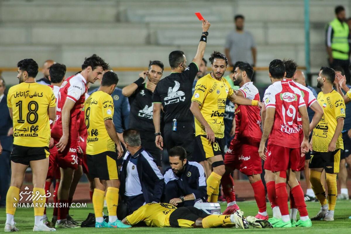 عکس| اقدام معنادار کاپیتان سابق پرسپولیس بعد از اخراج عالیشاه عکس| اقدام معنادار کاپیتان سابق پرسپولیس بعد از اخراج عالیشاه