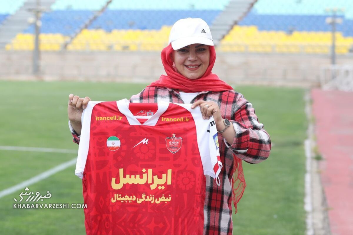 عکس| استقبال گرم اوسمار و سیدجلال از بانوی خبرساز پرسپولیسی