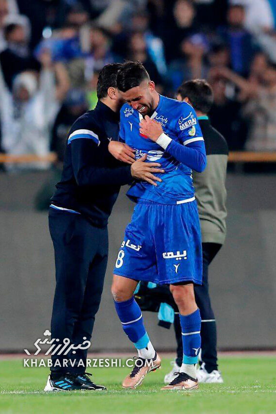 عکس| کامبک استقلال اشک این بازیکن را درآورد