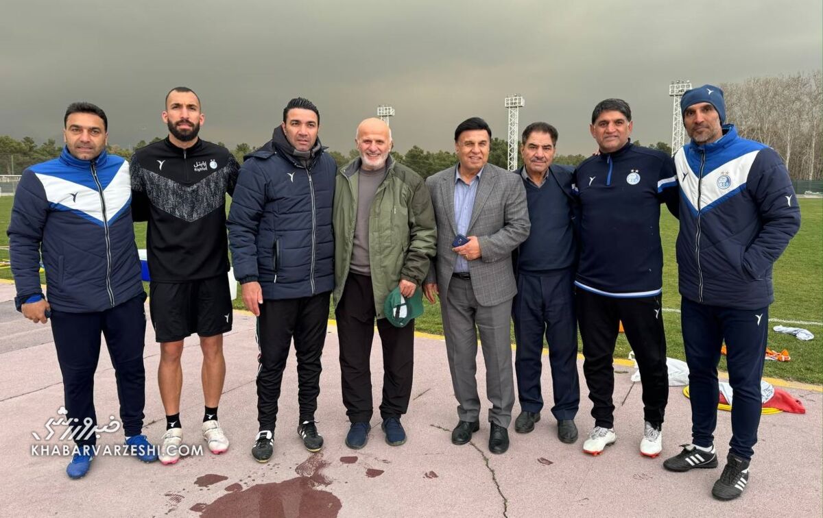 ادعای سرمربی سابق استقلال: پرسپولیس به خاطر اشتباهات داوران ۱۴ امتیاز بیشتر گرفته!/ استقلال همین حالا هم قهرمان لیگ است ادعای سرمربی سابق استقلال: پرسپولیس به خاطر اشتباهات داوران ۱۴ امتیاز بیشتر گرفته!/ استقلال همین حالا هم قهرمان لیگ است