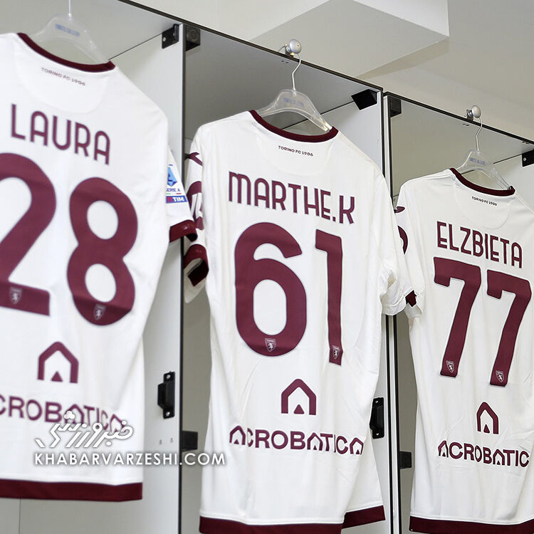 اقدام تحسینبرانگیز بازیکنان ایتالیایی/ حرکتی خاص به مناسبت روز مادر +عکس