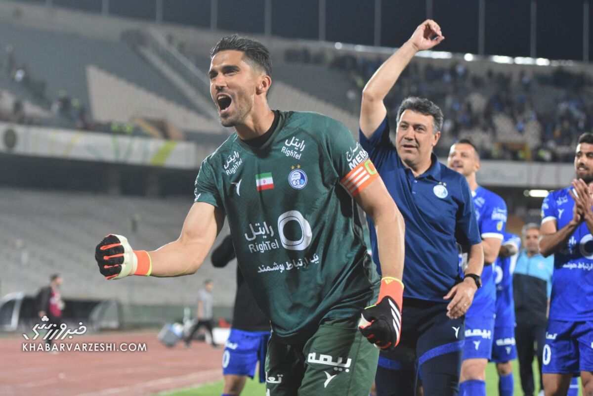 سبقت دروازهبان استقلال از ملیپوش پرسپولیس/ بیرانوند به دنبال کاپیتان تیم نکونام سبقت دروازهبان استقلال از ملیپوش پرسپولیس/ بیرانوند به دنبال کاپیتان تیم نکونام