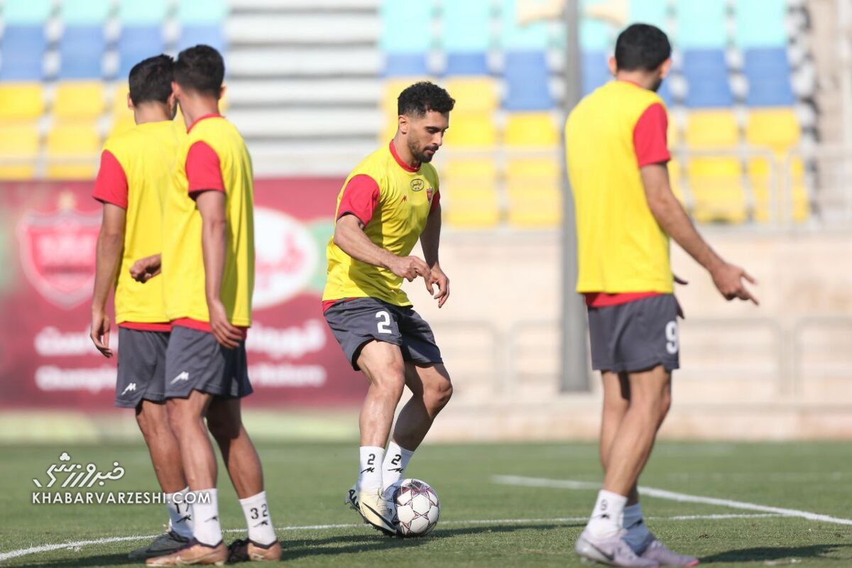 قویترین مرد ایران به پرسپولیسیها پیوست +عکس