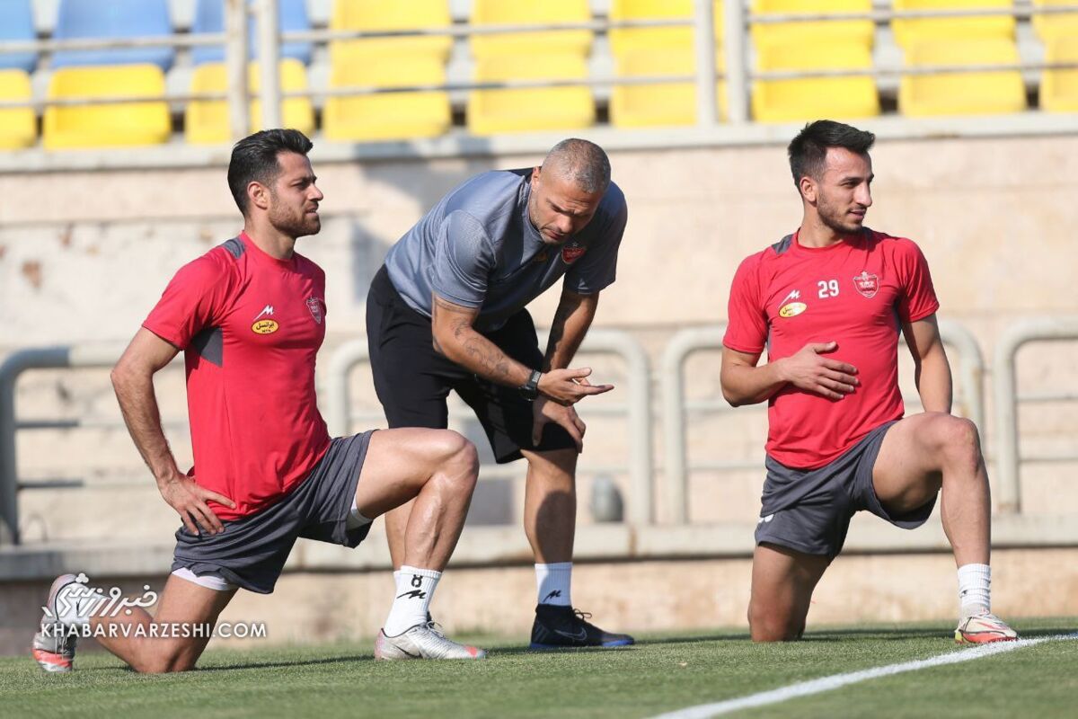 قویترین مرد ایران به پرسپولیسیها پیوست +عکس