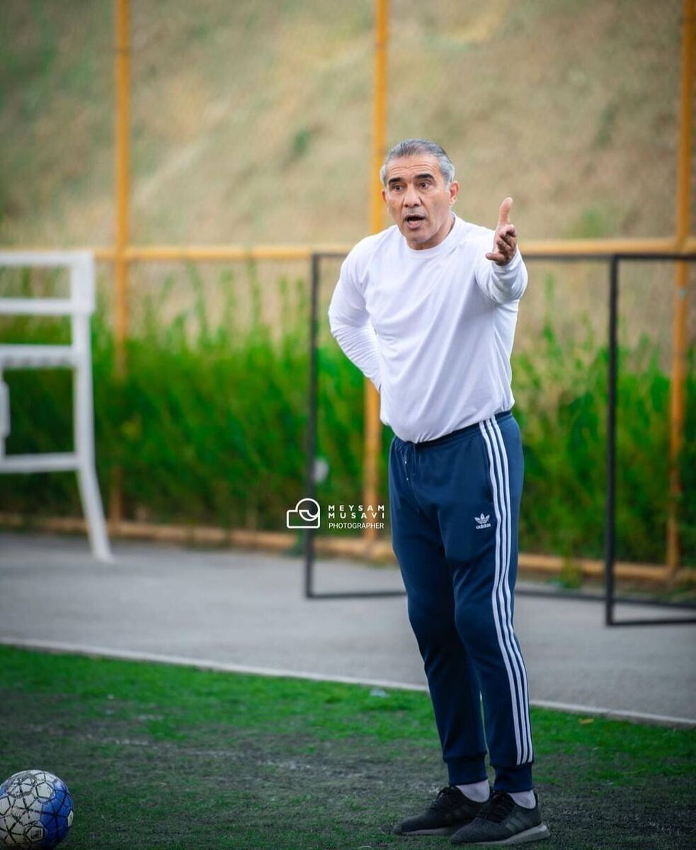 عکس| جدیدترین تصویر از احمدرضا عابدزاده در شب تولد 58 سالگی