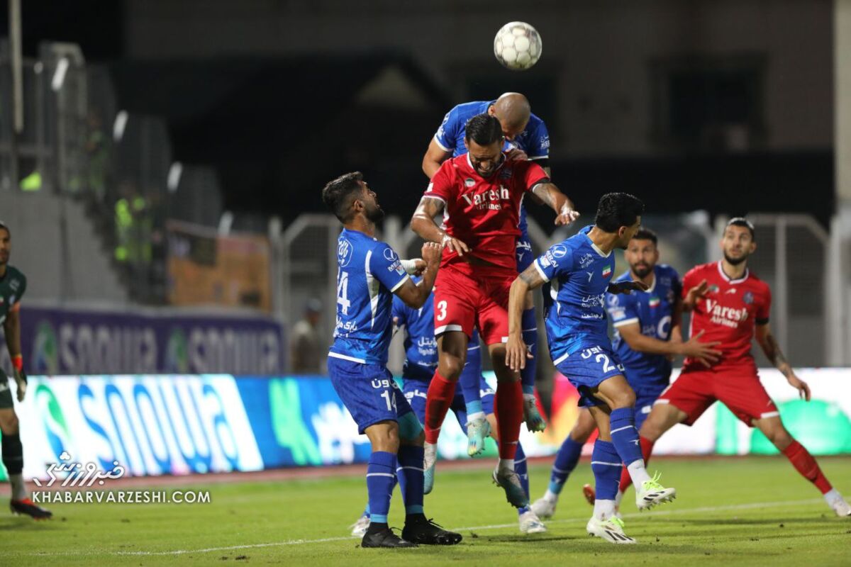 عنوانی که دلخوشی استقلال است/ صدر از دست رفت اما... عنوانی که دلخوشی استقلال است/ صدر از دست رفت اما...