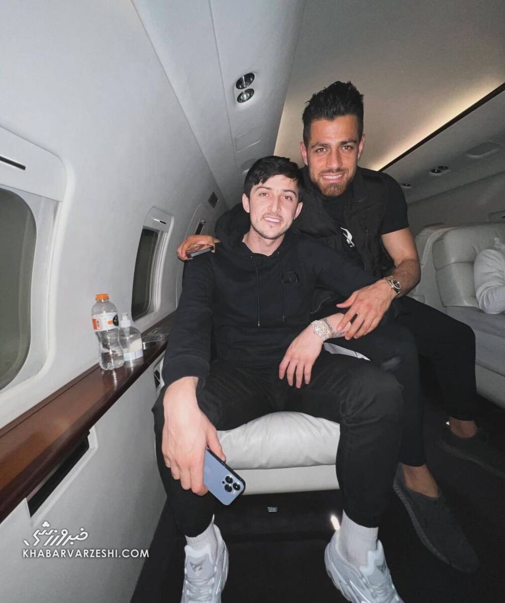 عکس| سردار آزمون و مرتضی پورعلیگنجی در جت اختصاصی