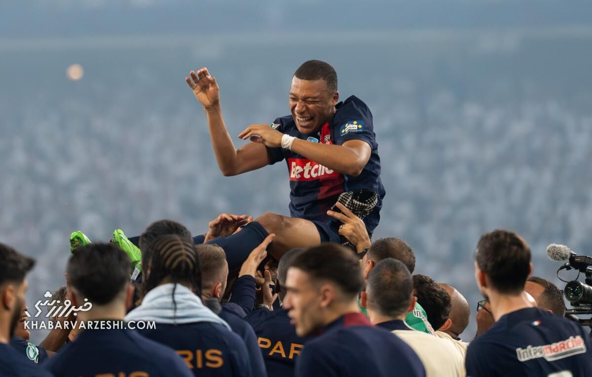 امباپه، پاریسنژرمن و طولانیترین خداحافظی/ نمایش ادامه دارد اما...