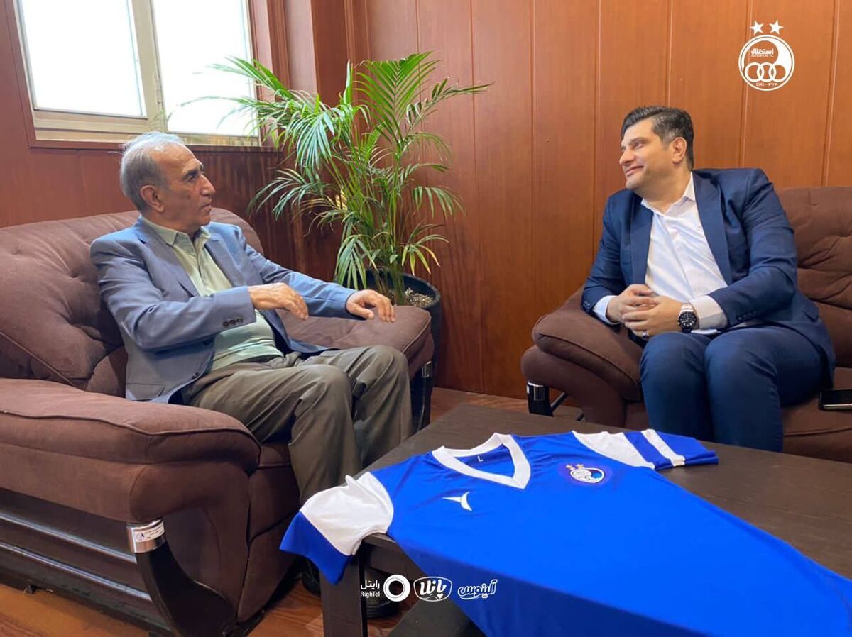 آقای جباری! حکم گرفتن از سمیعی گریه دارد نه شادی/ این هیأت مدیره یعنی در استقلال قحطالرجال شده است/ آقای شهریاری سابقه پاک خودت را خراب نکن!