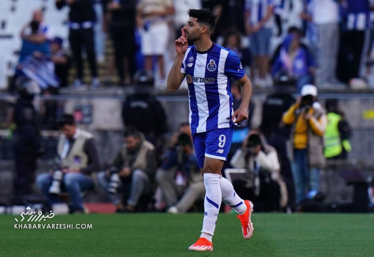 عکس| خوشحالی جنجالی طارمی در فینال/ مهدی باز هم «هیس» نشان داد