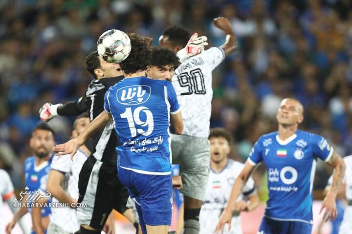 استقلال - گلگهر