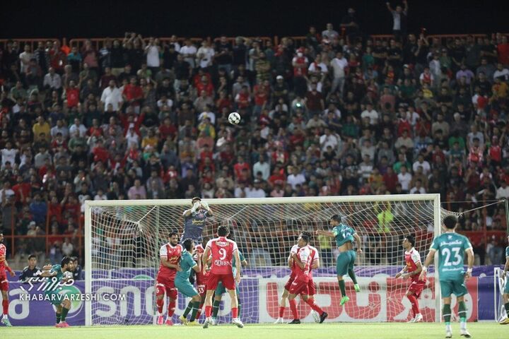 شمس آذر - پرسپولیس