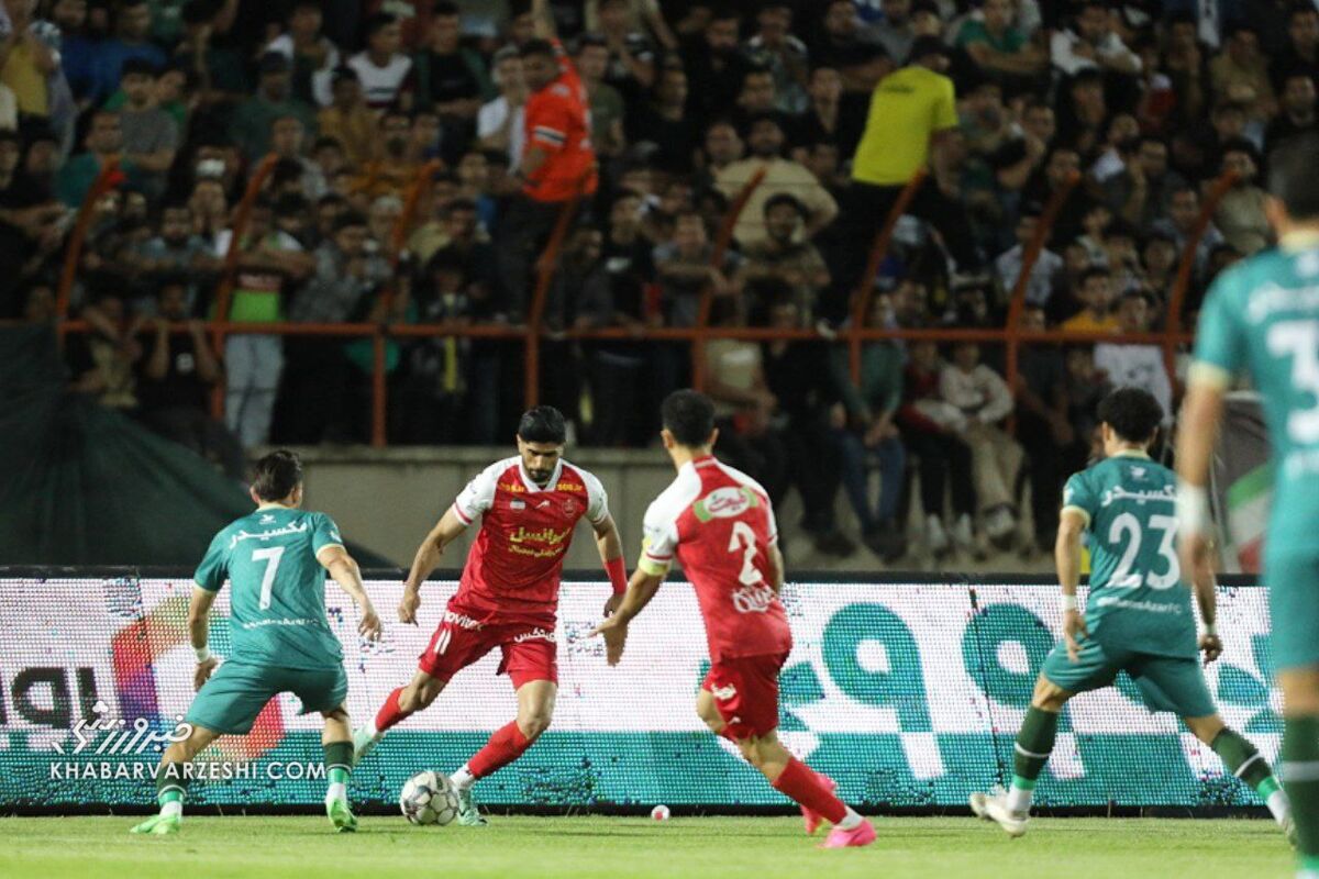 حیفِ تلویزیون که برای خودش ارزش قائل نیست/ بازیکن را نمیشناسید؟ لیست که دارید، شماره را که میبینید... حیفِ تلویزیون که برای خودش ارزش قائل نیست/ بازیکن را نمیشناسید؟ لیست که دارید، شماره را که میبینید...