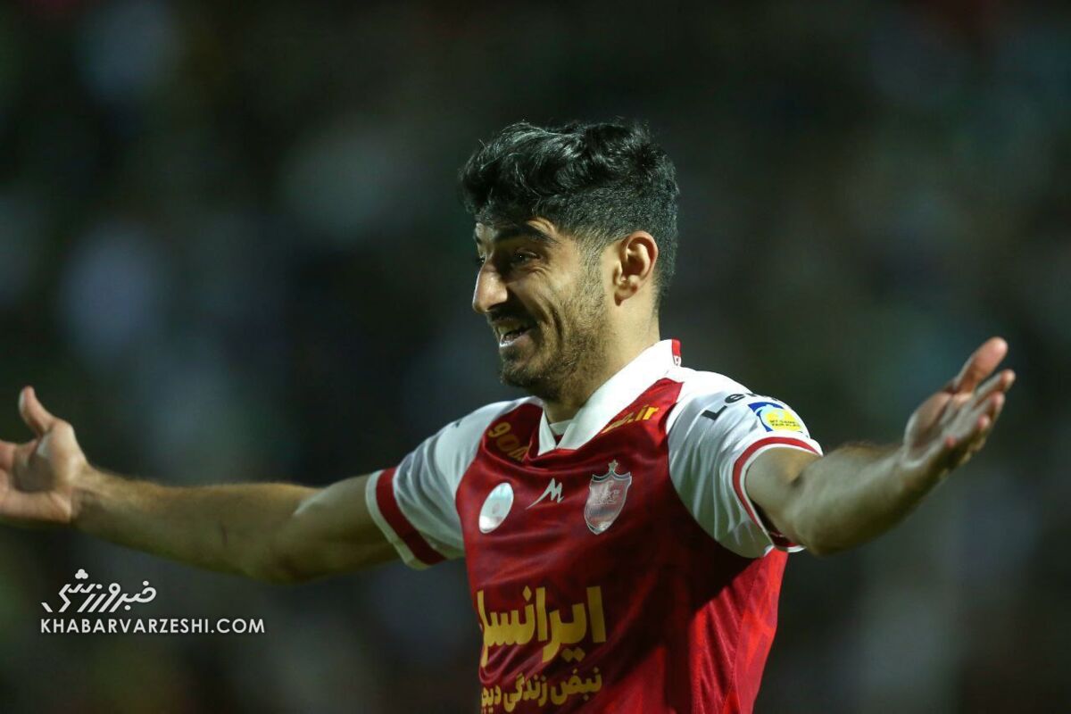 مدیرعامل پرسپولیس رقم قرارداد نجومی مهدی ترابی با تراکتور را لو داد! مدیرعامل پرسپولیس رقم قرارداد نجومی مهدی ترابی با تراکتور را لو داد!