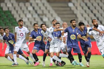 بازی را دیدم، شک ندارم به پرسپولیس لطف شد