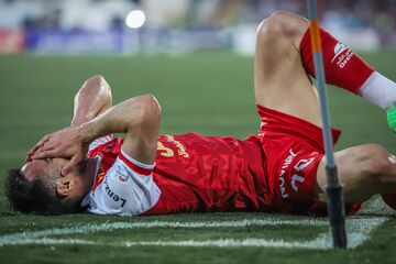 مصدومیت ها ۵۰۰ هزار یورو برای ستاره پرسپولیس آب خورد!