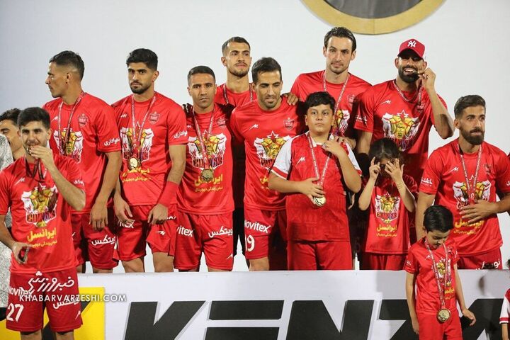 جشن قهرمانی پرسپولیس در لیگ برتر ایران 1403-1402