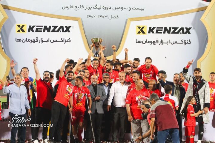 عبدالکریم حسن؛ جشن قهرمانی پرسپولیس در لیگ برتر ایران 1403-1402