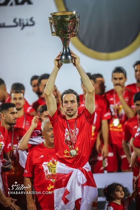 سروش رفیعی؛ جشن قهرمانی پرسپولیس در لیگ برتر ایران 1403-1402