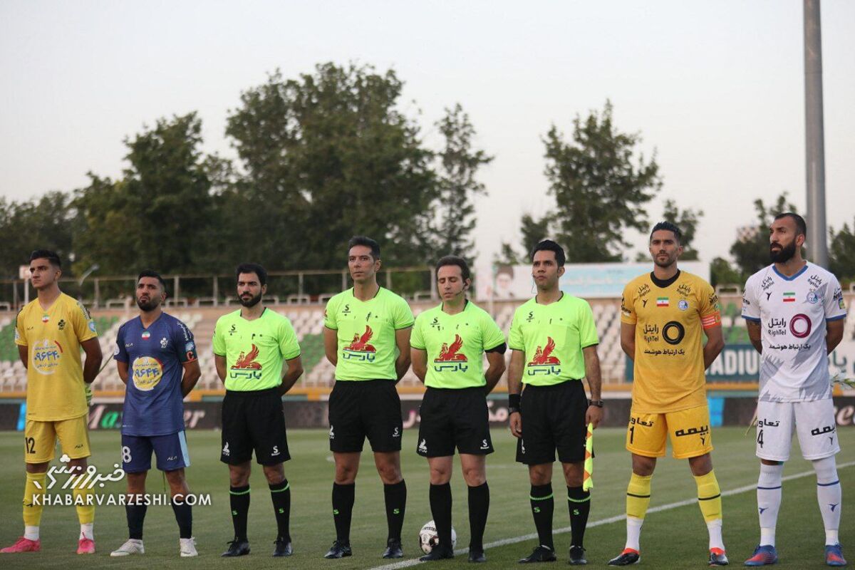 برخورد یگان ویژه با هواداران استقلال/ تدابیر شدید برای جلوگیری از حضور آبیها برخورد یگان ویژه با هواداران استقلال/ تدابیر شدید برای جلوگیری از حضور آبیها