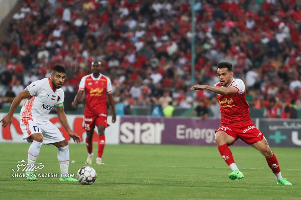 پرسپولیس بدون اورونوف استارت میزند پرسپولیس بدون اورونوف استارت میزند