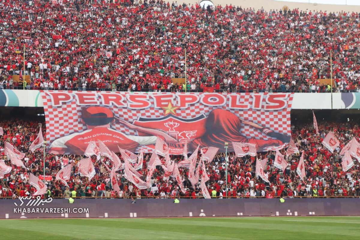 پیام غیرمستقیم و معنادار هواداران پرسپولیس به درویش +ویدیو پیام غیرمستقیم و معنادار هواداران پرسپولیس به درویش +ویدیو