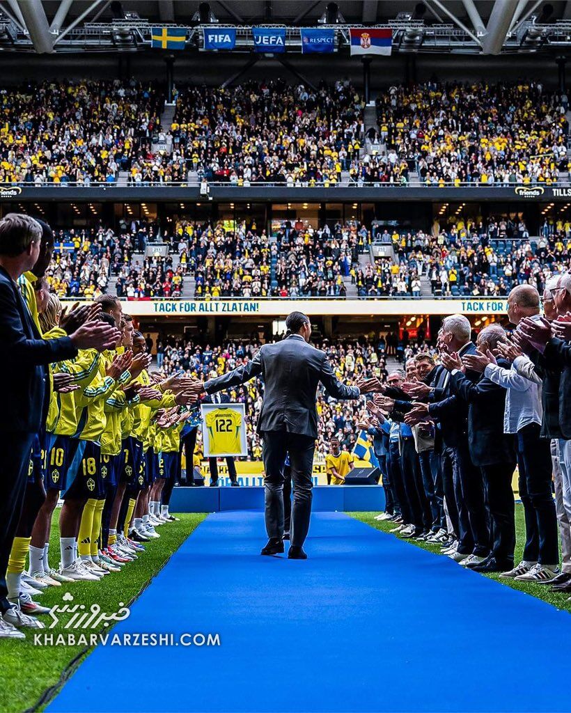 عکس| جشن باشکوه سوئدیها برای زلاتان/ دلتان برایم تنگ شده بود؟ +ویدیو