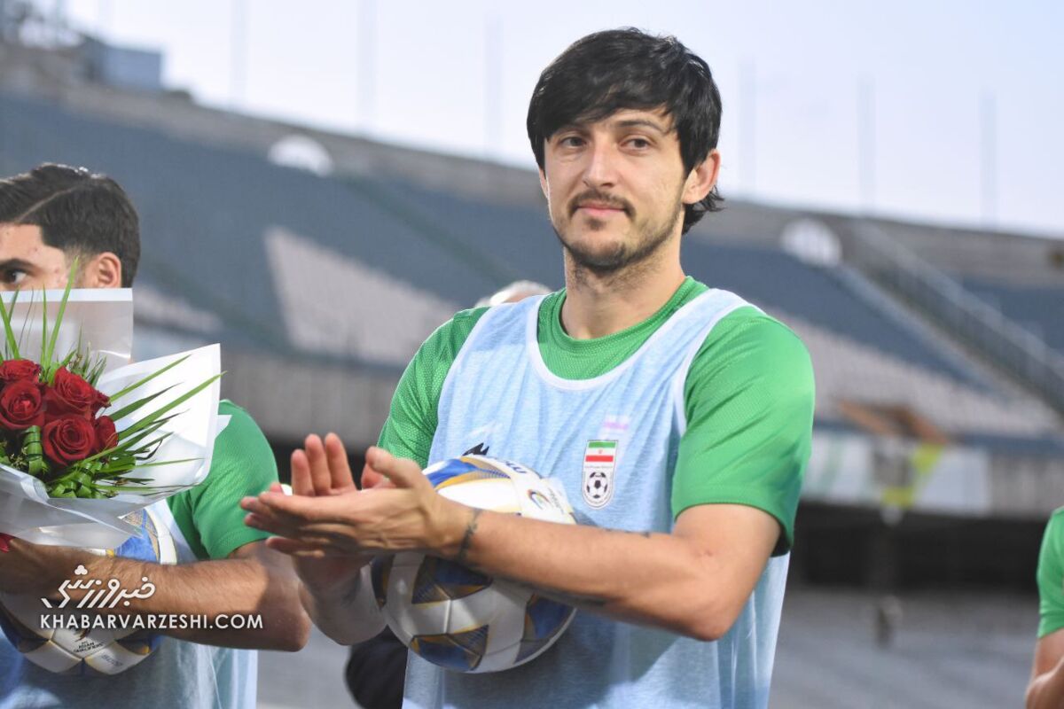 تصاویر| کتک خوردن یک بازیکن در تمرین تیم ملی فوتبال/ طارمی پیشنهاد داد؛ قلعهنویی شاکی شد