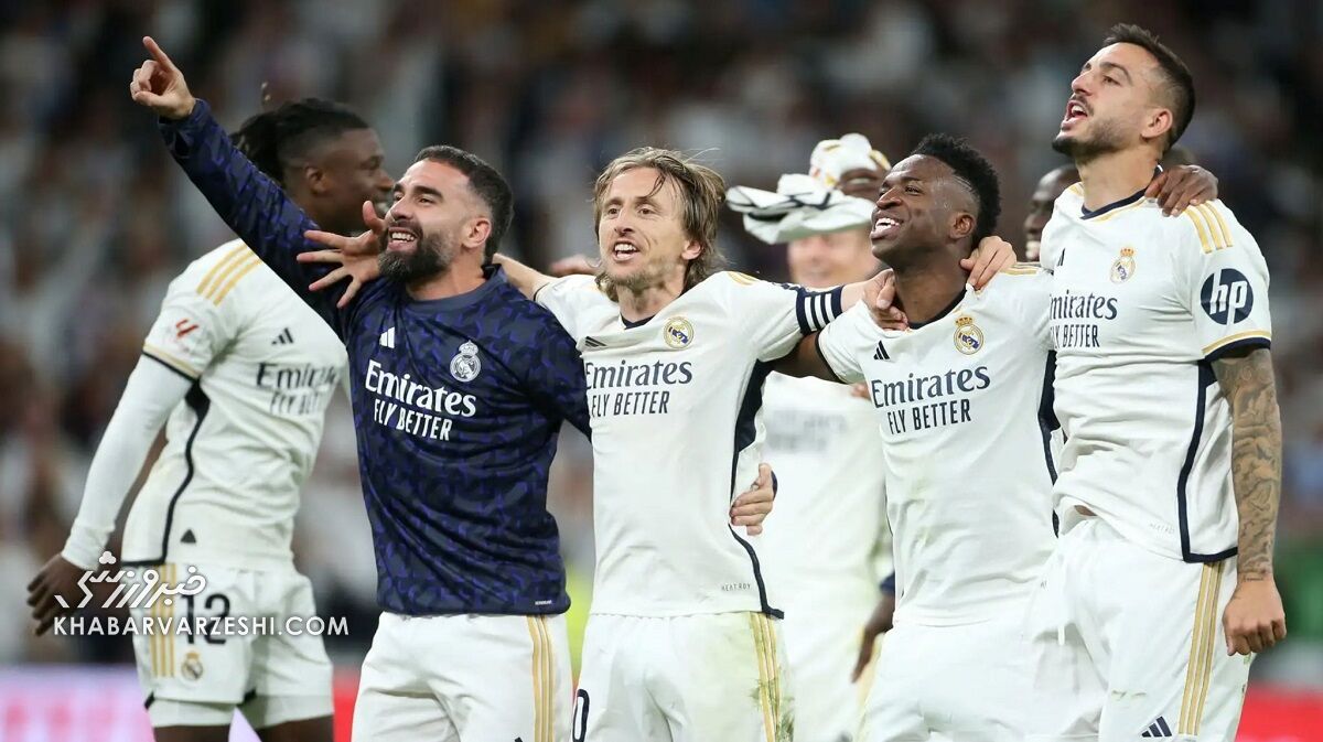 عکس| ستاره رئال مادرید شکار شد/ هافبک کهکشانیها به تماشای بازی یک اسپانیایی رفت عکس| ستاره رئال مادرید شکار شد/ هافبک کهکشانیها به تماشای بازی یک اسپانیایی رفت