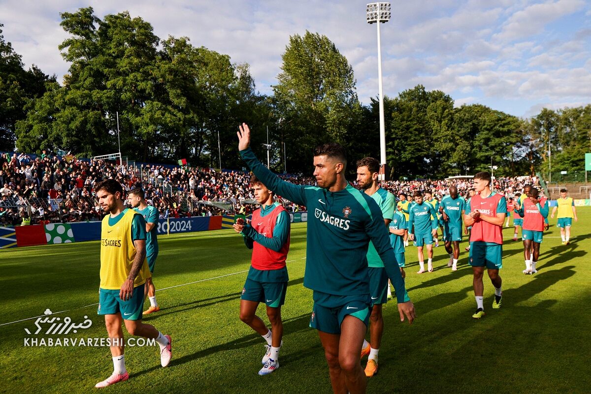 از دل اردوی پرتغال در آلمان/ رفیقبازی برای رونالدو ممنوع شد!