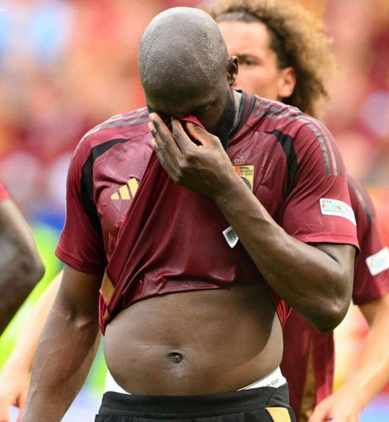 عکس| اضافه وزن عجیب لوکاکو سوژه شد