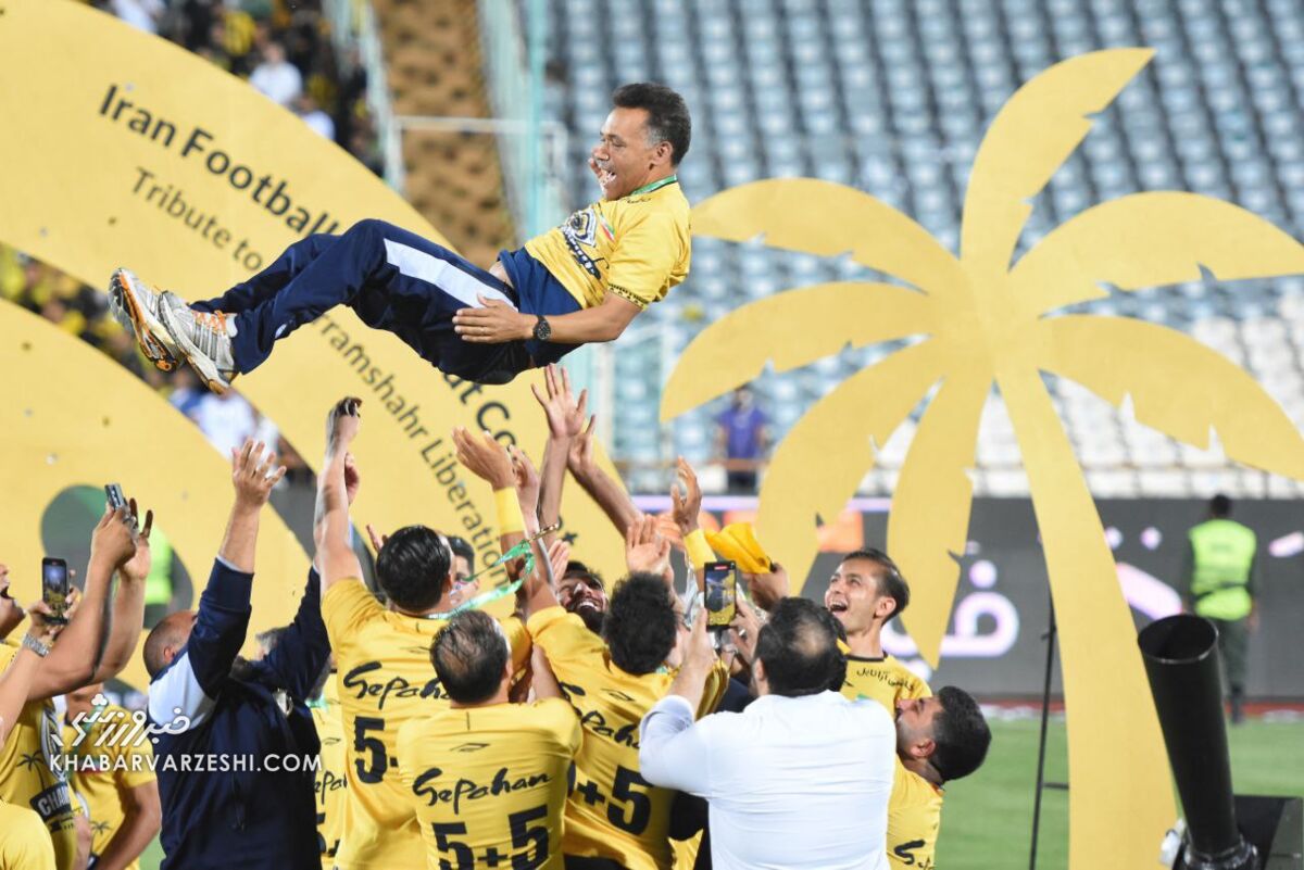 دستیار مورینیو بعد از کرانچار؛ مورایس طلسم شکست/ عروس خوشقدم برای زایندهرود! دستیار مورینیو بعد از کرانچار؛ مورایس طلسم شکست/ عروس خوشقدم برای زایندهرود!