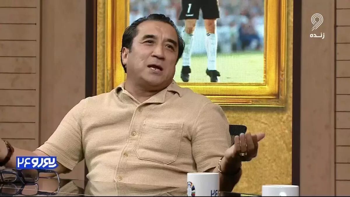 حجت کریمی: مگر امیر قلعه نویی خودش گفته به من بگویید خان؟/ خداداد احترام سن و جایگاهش را نگه نمی دارد/ کسی را سراغ دارید که عزیزی به او حمله نکرده باشد؟