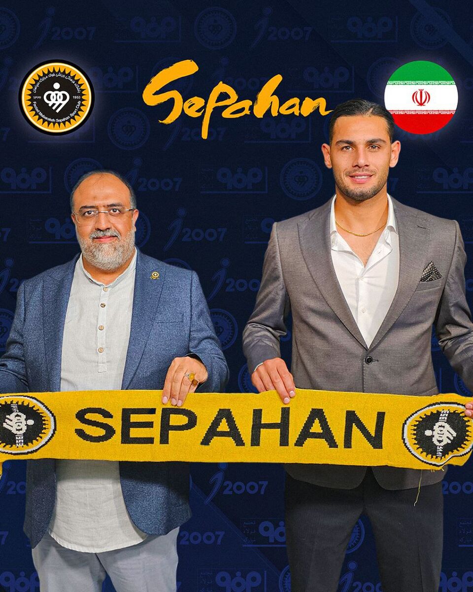 جانشین دروازهبان تیم ملی رسماً با سپاهان بست